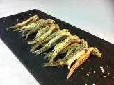 Boquerones fritos – жаренная хамса на оливковом масле.